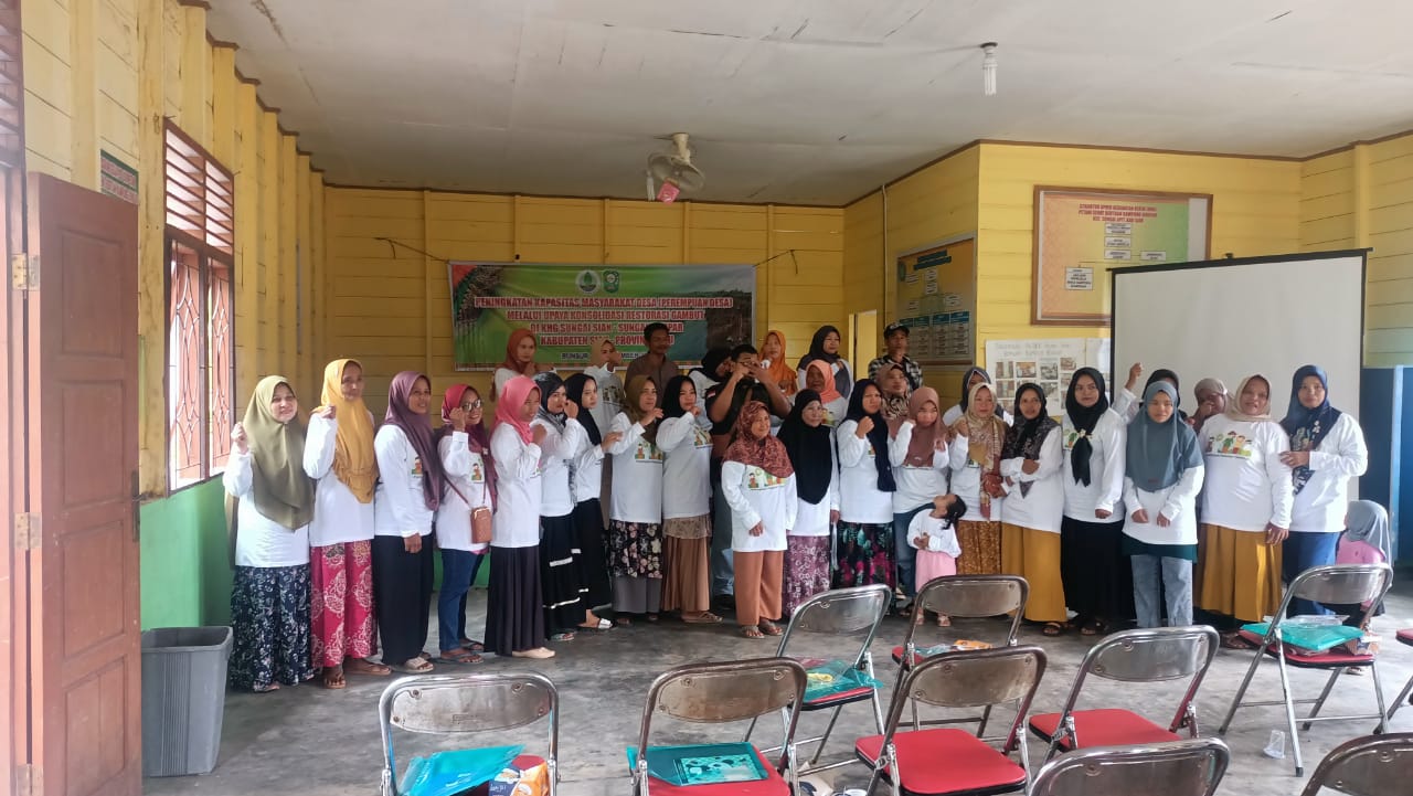 Peningkatan Kapasitas Masyarakat Desa (Perempuan Desa) bersama YTABB dan BRGM di Desa Bunsur